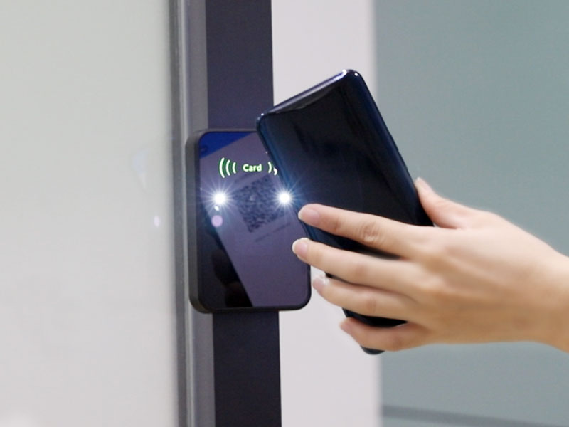 塞伯羅斯二維碼門(mén)禁