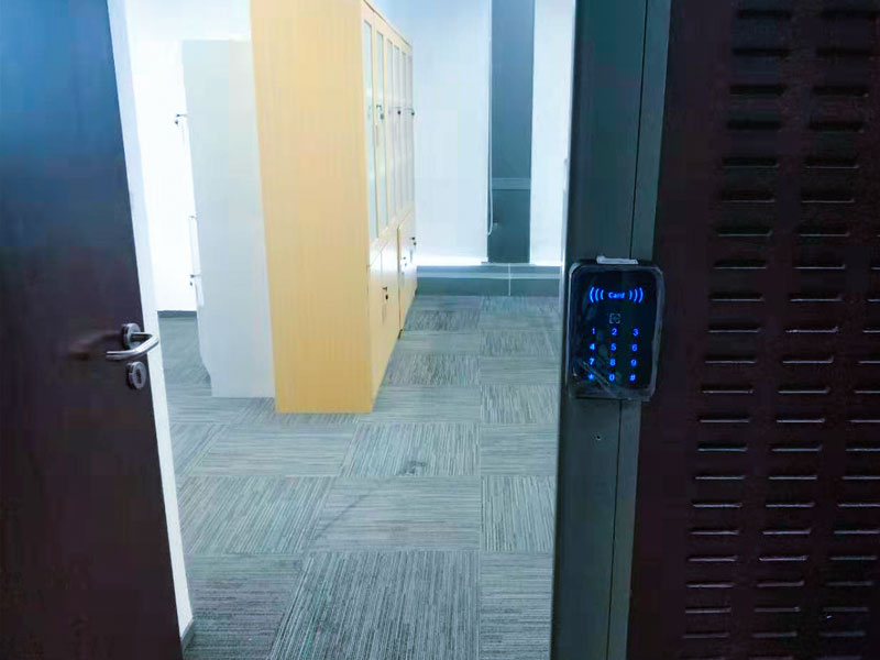 二維碼門禁產(chǎn)品案例三 二維碼門禁產(chǎn)品案例三