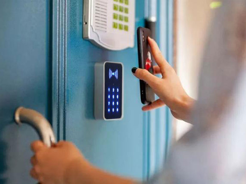 1637892716695021.jpg 為什么選擇二維碼門禁而不選人臉門禁800P.jpg